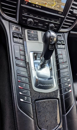 Porsche Panamera cena 155000 przebieg: 129000, rok produkcji 2014 z Gdynia małe 326